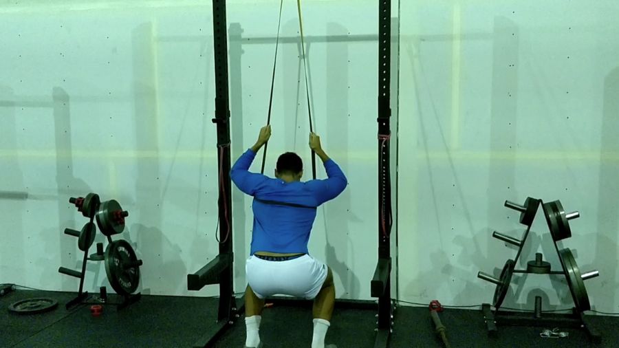 Band Assisted Jump Squat to improve punching power
