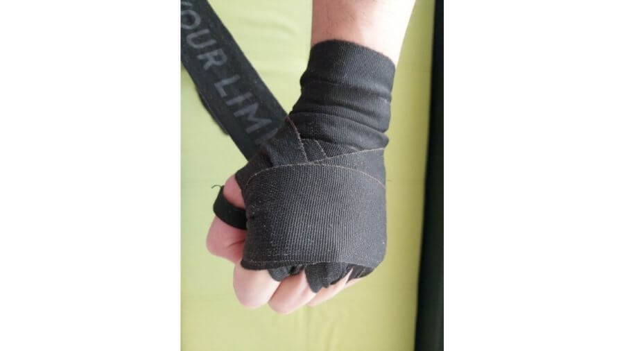Step 4 MMA Hand Wraps